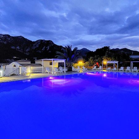 Hotel Cardedu Ngoại thất bức ảnh